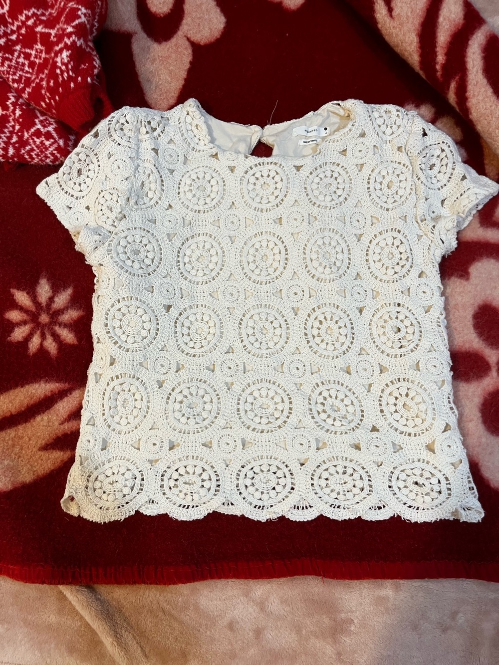 Reserved White Crochet Lace Short Sleeve Top